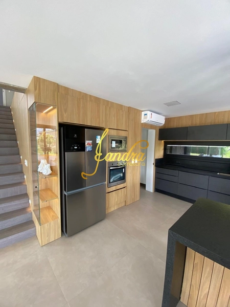 Sobrado com piscina, 06 suítes, mobiliado e decorado: 51ª foto da galeria de imagens do imóvel