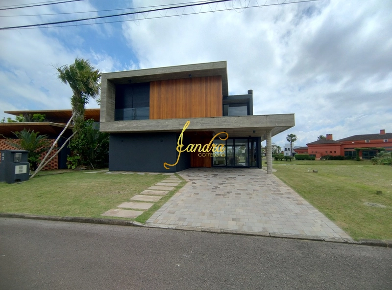 Sobrado com piscina, 06 suítes, mobiliado e decorado: 56ª foto da galeria de imagens do imóvel