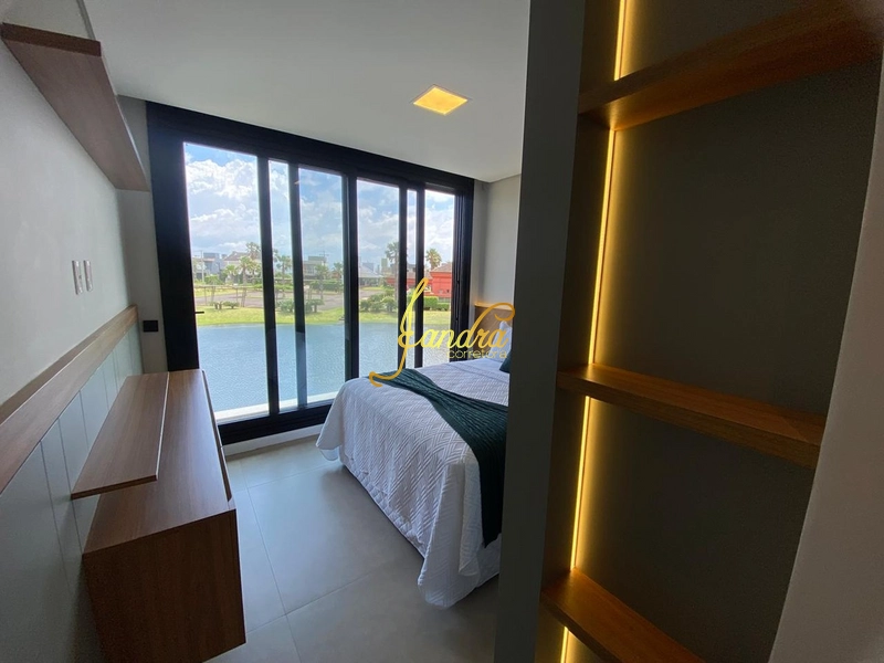 Sobrado com piscina, 06 suítes, mobiliado e decorado: 18ª foto da galeria de imagens do imóvel