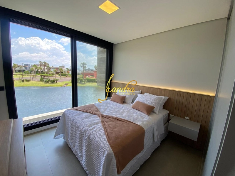 Sobrado com piscina, 06 suítes, mobiliado e decorado: 7ª foto da galeria de imagens do imóvel