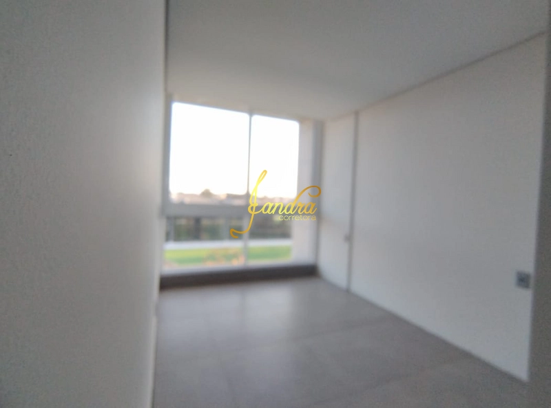 Apartamento de 2 dormitórios de frente para infra e com box: 5ª foto da galeria de imagens do imóvel