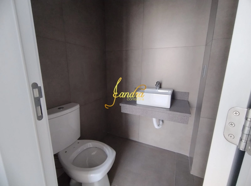 Apartamento de 2 dormitórios de frente para infra e com box: 5ª foto da galeria de imagens do imóvel
