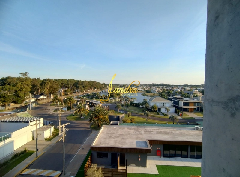 Apartamento de 2 dormitórios de frente para infra e com box: 4ª foto da galeria de imagens do imóvel