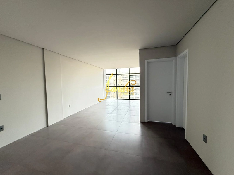 Apartamento de 1dormitório de frente e com box: 4ª foto da galeria de imagens do imóvel