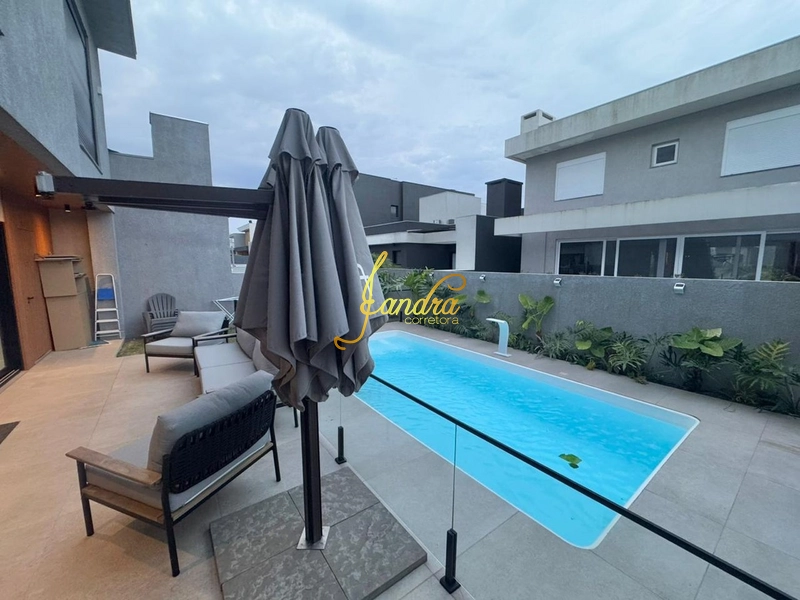 Sobrado no condomínio Sunset com piscina e placa solar: 25ª foto da galeria de imagens do imóvel