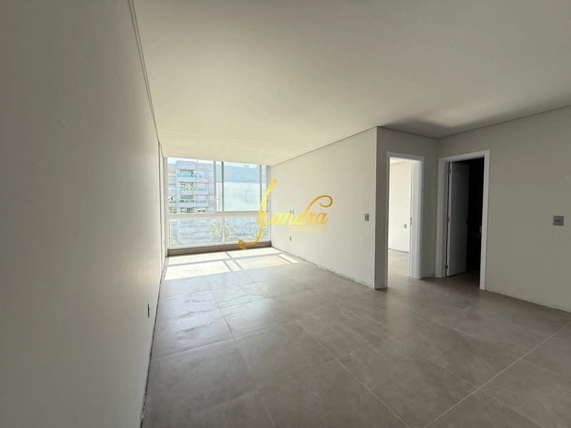 Apartamento frente avenida com entrada 101 mil e saldo 96X parcelas: 2ª foto da galeria de imagens do imóvel