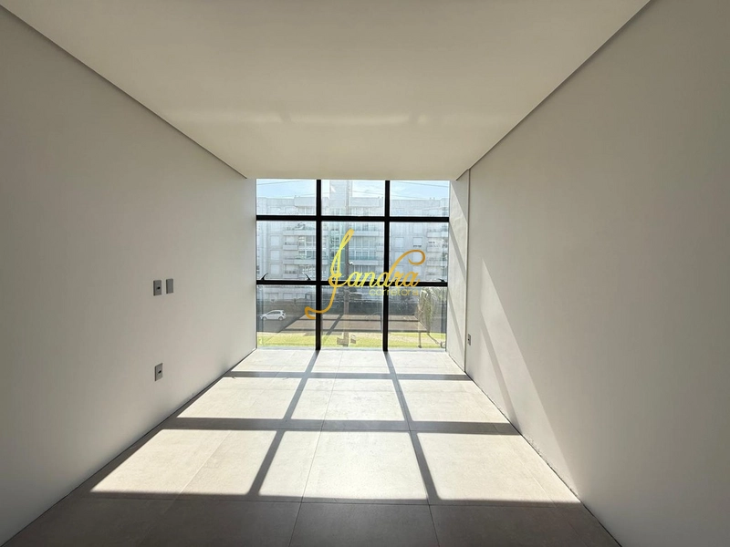 Apartamento frente avenida com entrada 102 mil e saldo 96X parcelas: 3ª foto da galeria de imagens do imóvel