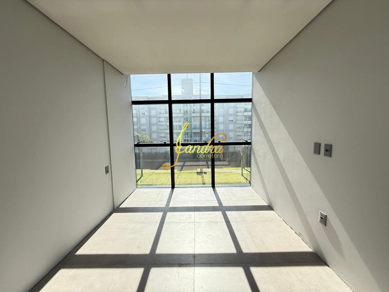 Apartamento frente avenida com entrada 102 mil e saldo 96X parcelas: 6ª foto da galeria de imagens do imóvel