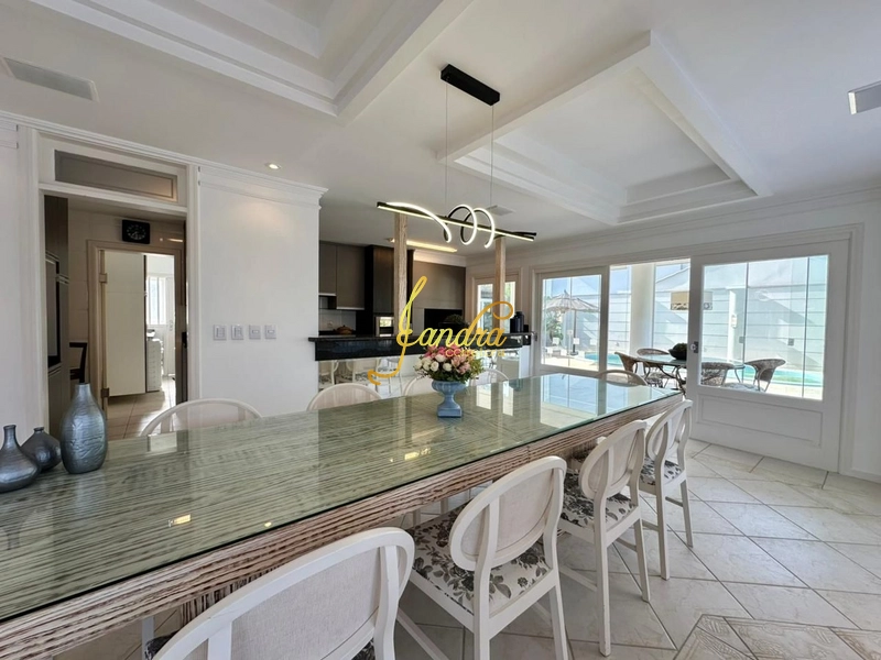 Excelente sobrado no condominio Lagos com Piscina e 04 suites: 20ª foto da galeria de imagens do imóvel