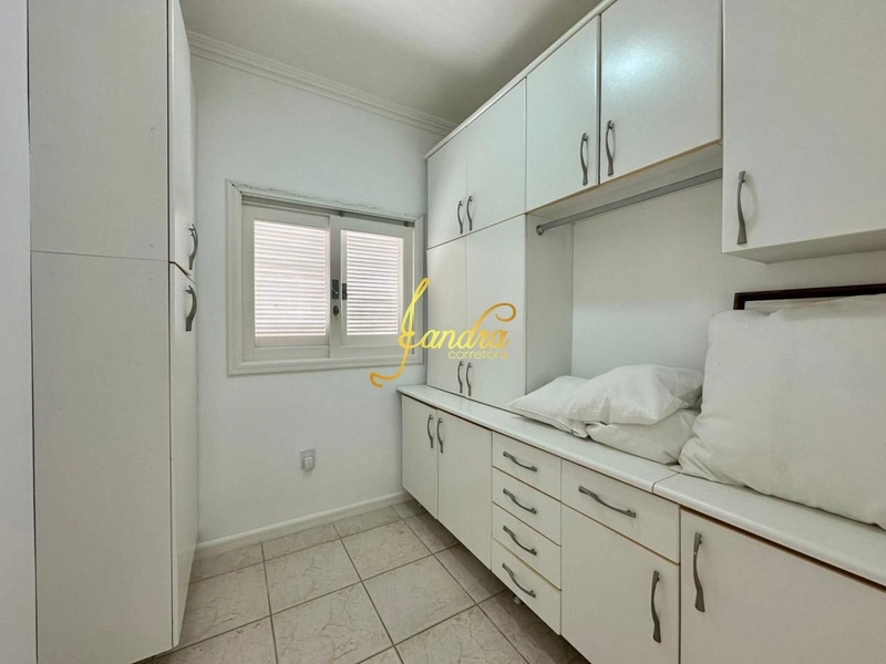 Excelente sobrado no condominio Lagos com Piscina e 04 suites: 30ª foto da galeria de imagens do imóvel