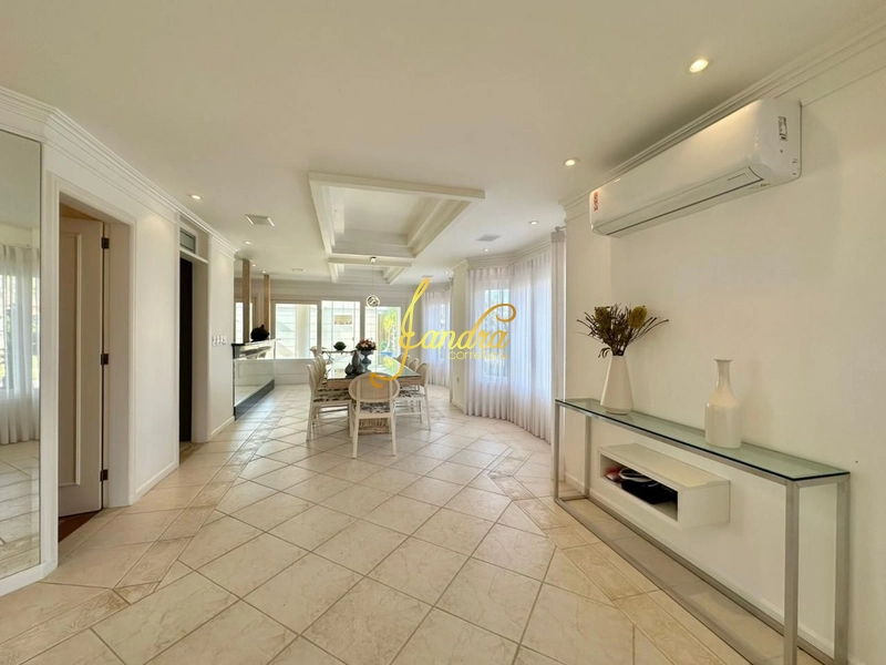 Excelente sobrado no condominio Lagos com Piscina e 04 suites: 29ª foto da galeria de imagens do imóvel