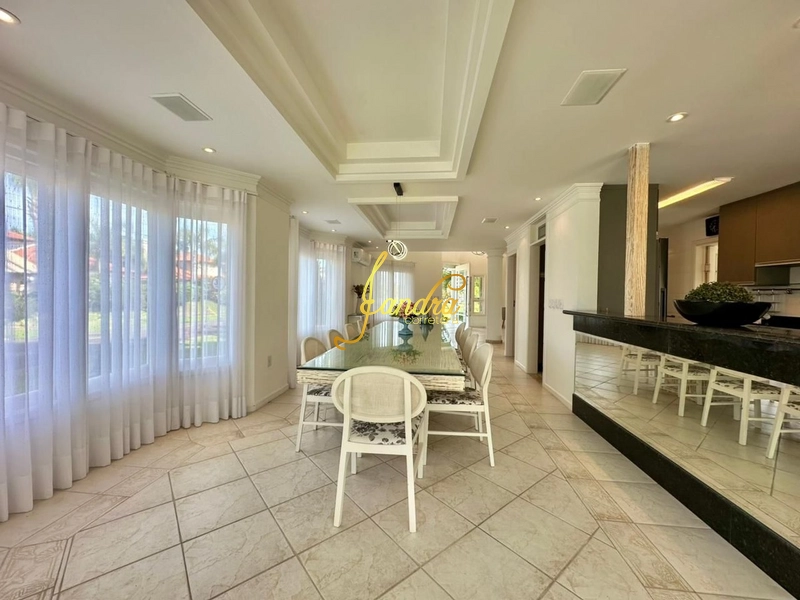 Excelente sobrado no condominio Lagos com Piscina e 04 suites: 16ª foto da galeria de imagens do imóvel