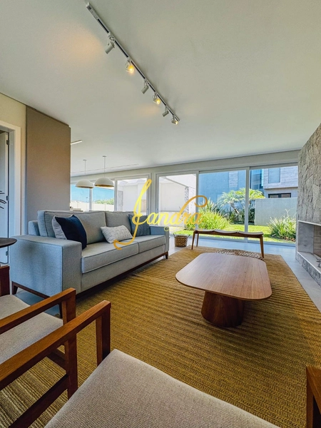 Sobrado com piscina, 05 suítes: 49ª foto da galeria de imagens do imóvel