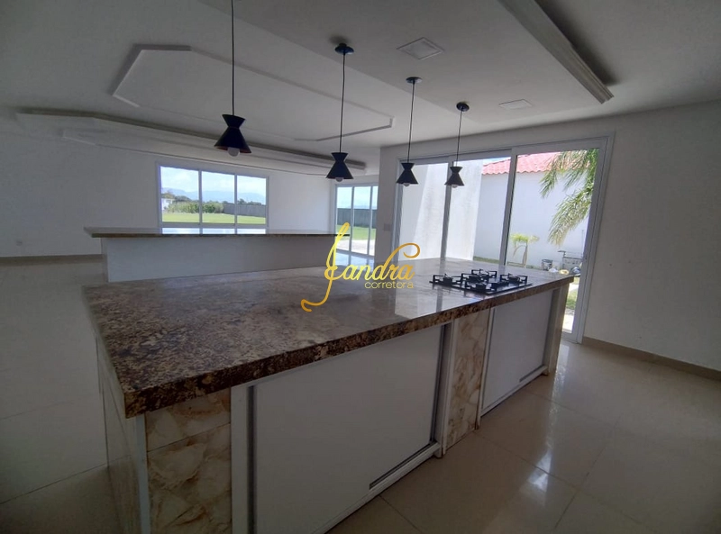 Casa térrea com 500m2 de área construída com SETE suítes: 17ª foto da galeria de imagens do imóvel