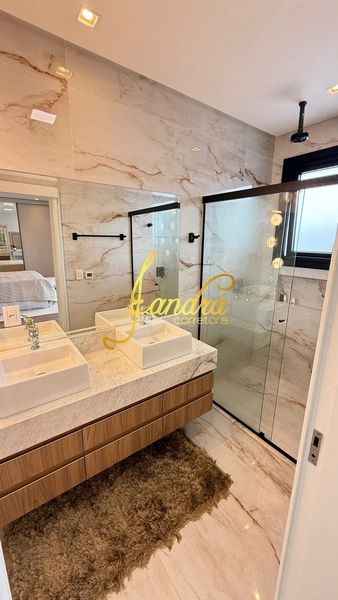 Sobrado beira Lago: 21ª foto da galeria de imagens do imóvel