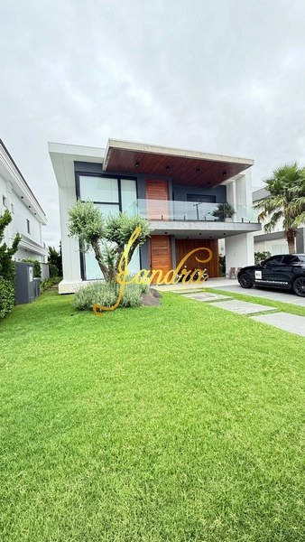 Sobrado beira Lago: 2ª foto da galeria de imagens do imóvel