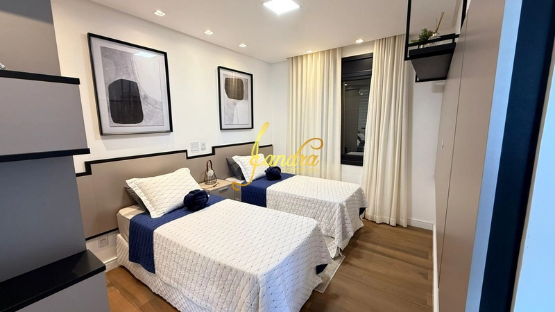 Sobrado beira Lago: 32ª foto da galeria de imagens do imóvel