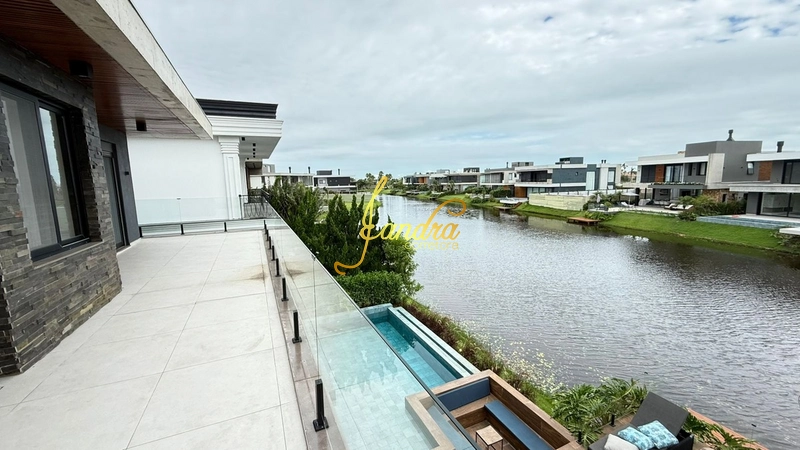 Sobrado beira Lago: 30ª foto da galeria de imagens do imóvel