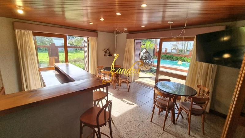 Sobrado espaçoso com 05 dormitórios sendo 02 suítes: 15ª foto da galeria de imagens do imóvel