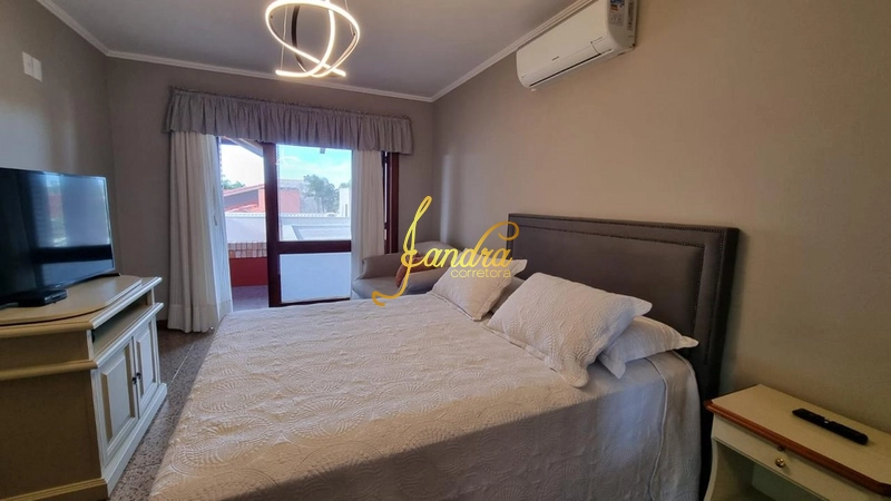 Sobrado espaçoso com 05 dormitórios sendo 02 suítes: 54ª foto da galeria de imagens do imóvel