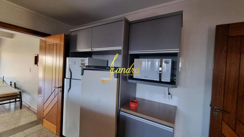 Sobrado espaçoso com 05 dormitórios sendo 02 suítes: 30ª foto da galeria de imagens do imóvel