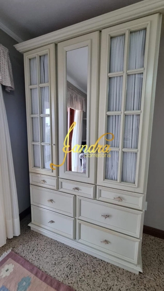 Sobrado espaçoso com 05 dormitórios sendo 02 suítes: 47ª foto da galeria de imagens do imóvel