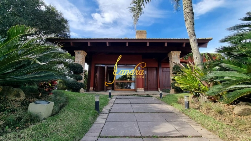 Sobrado espaçoso com 05 dormitórios sendo 02 suítes: 9ª foto da galeria de imagens do imóvel