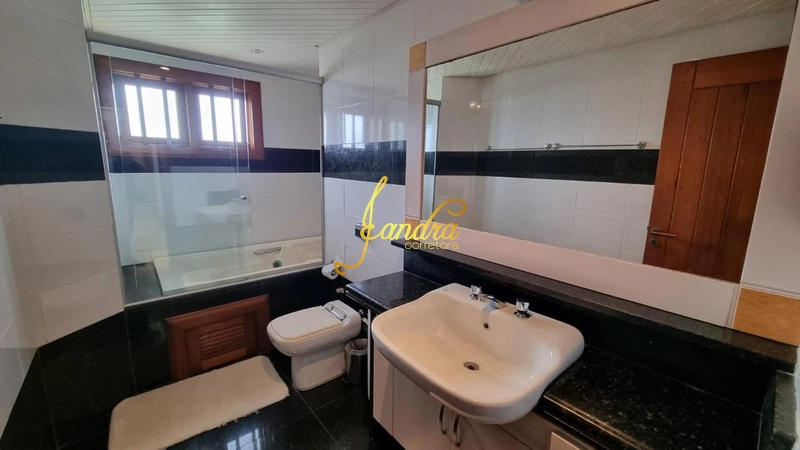 Sobrado espaçoso com 05 dormitórios sendo 02 suítes: 36ª foto da galeria de imagens do imóvel