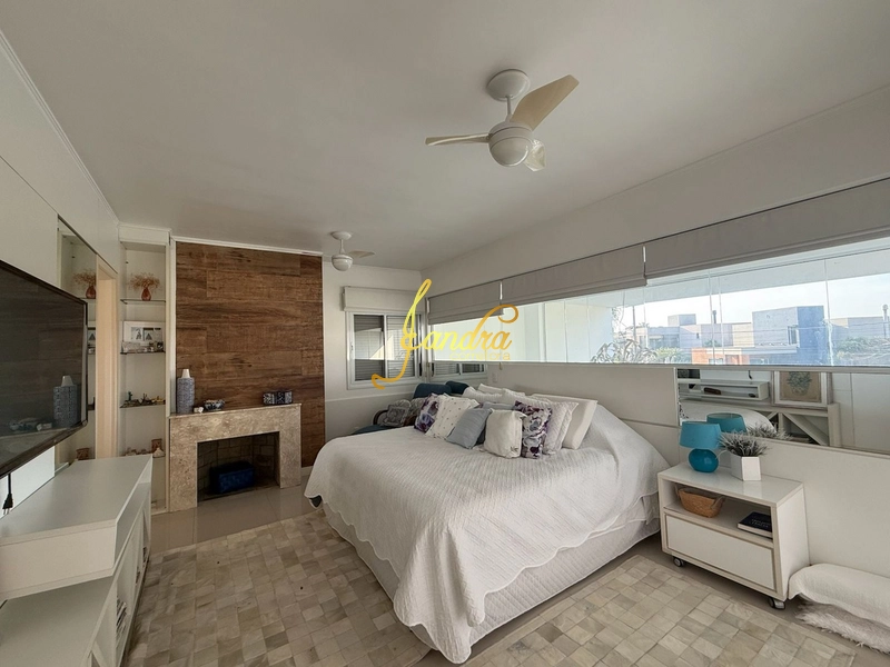 Sobrado mobiliado e decorado com piscina: 7ª foto da galeria de imagens do imóvel