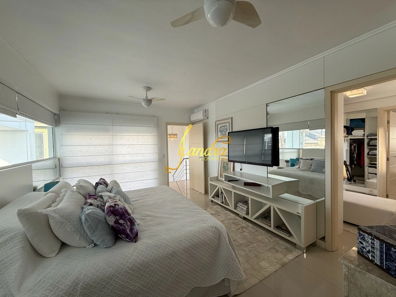 Sobrado mobiliado e decorado com piscina: 29ª foto da galeria de imagens do imóvel