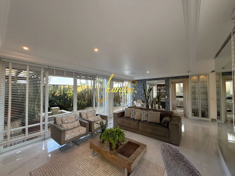 Sobrado mobiliado e decorado com piscina: 14ª foto da galeria de imagens do imóvel