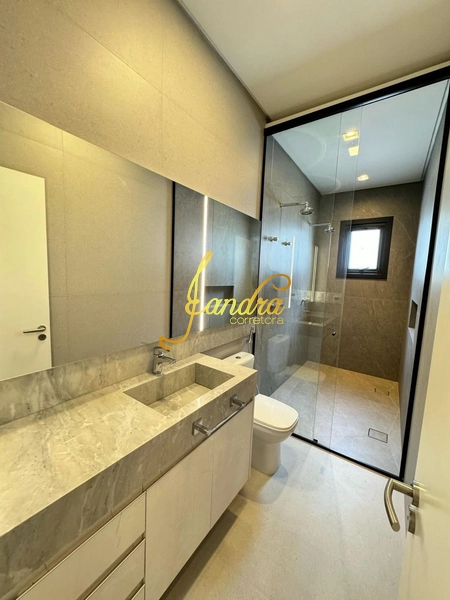 Sobrado mobiliado e decorado, beira Lago: 40ª foto da galeria de imagens do imóvel