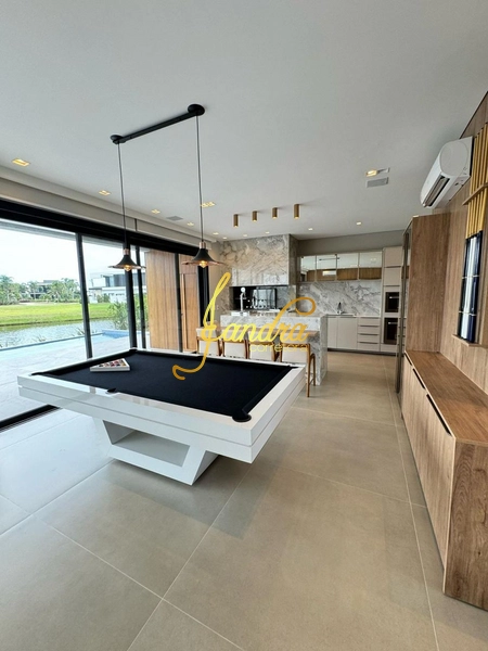 Sobrado mobiliado e decorado, beira Lago: 10ª foto da galeria de imagens do imóvel