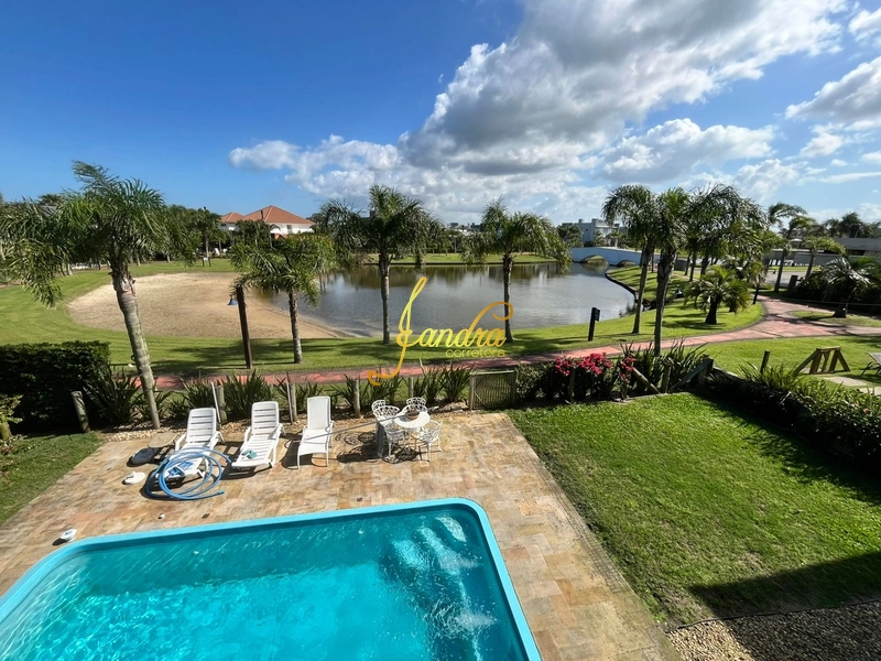 Sobrado Beira Lago, com 04 suites e piscina aquecida: 36ª foto da galeria de imagens do imóvel