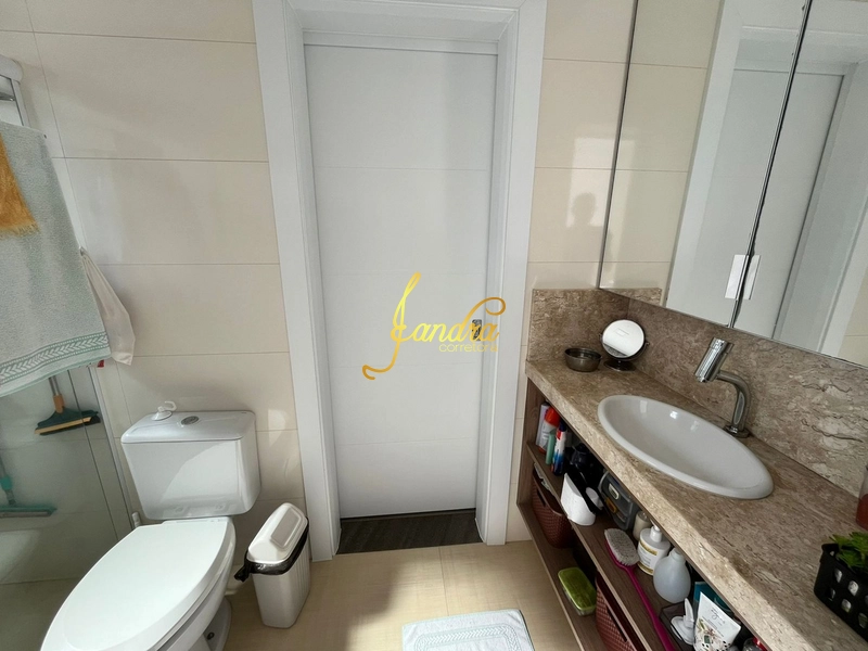 Sobrado Beira Lago, com 04 suites e piscina aquecida: 18ª foto da galeria de imagens do imóvel