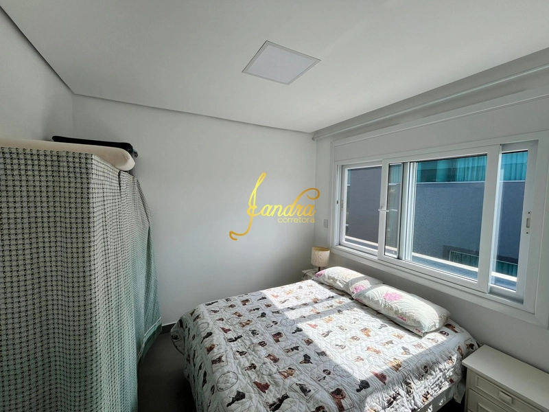 Sobrado Beira Lago, com 04 suites e piscina aquecida: 17ª foto da galeria de imagens do imóvel