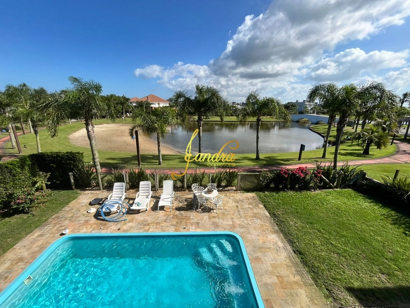 Sobrado Beira Lago, com 04 suites e piscina aquecida: 35ª foto da galeria de imagens do imóvel