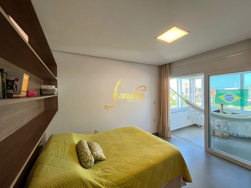 Sobrado Beira Lago, com 04 suites e piscina aquecida: 12ª foto da galeria de imagens do imóvel