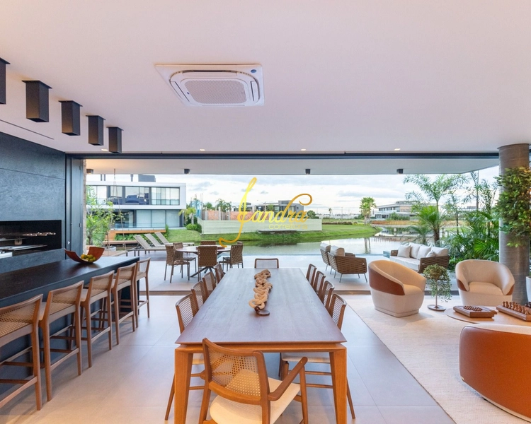 Sobrado beira Lago, mobiliado e decorado com 06 suítes: 56ª foto da galeria de imagens do imóvel