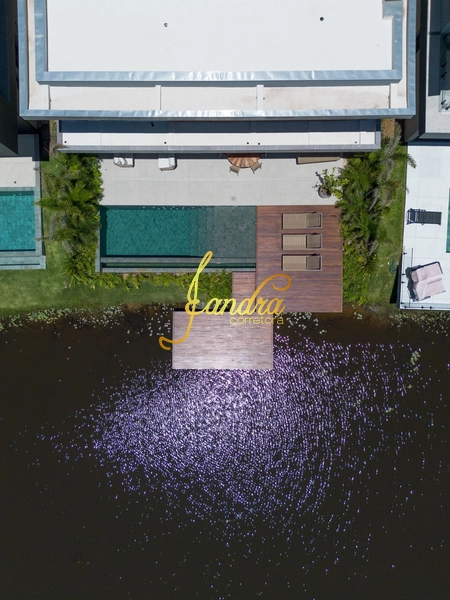 Sobrado beira Lago, mobiliado e decorado com 06 suítes: 8ª foto da galeria de imagens do imóvel