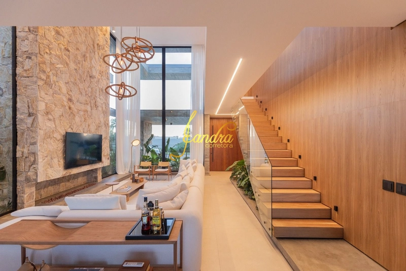 Sobrado beira Lago, mobiliado e decorado com 06 suítes: 53ª foto da galeria de imagens do imóvel