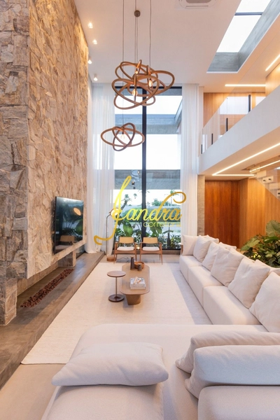 Sobrado beira Lago, mobiliado e decorado com 06 suítes: 52ª foto da galeria de imagens do imóvel