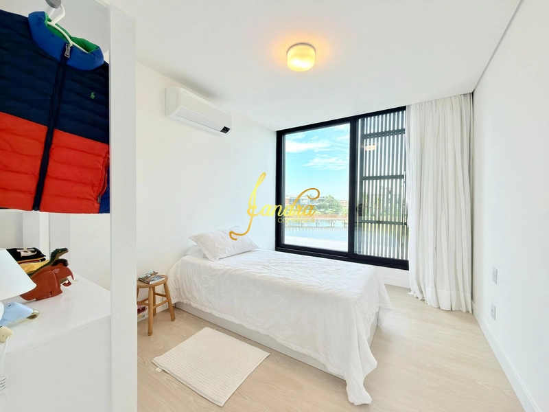 Sobrado Beira lago, com 244m2: 25ª foto da galeria de imagens do imóvel