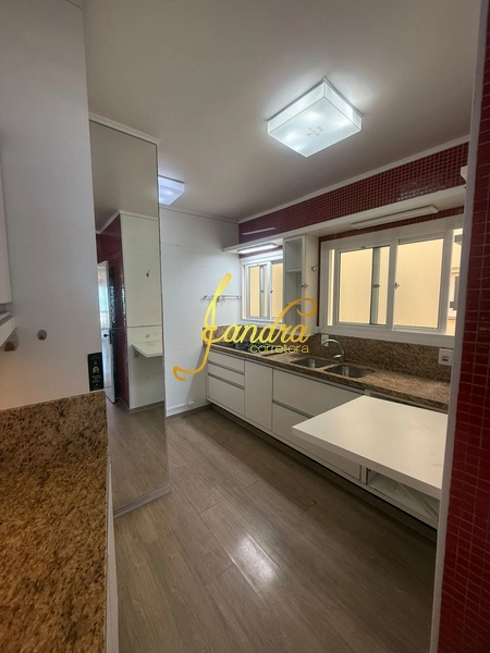 Apartamento com ótima localização e vista mar: 4ª foto da galeria de imagens do imóvel