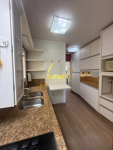 Apartamento com ótima localização e vista mar: 3ª foto da galeria de imagens do imóvel