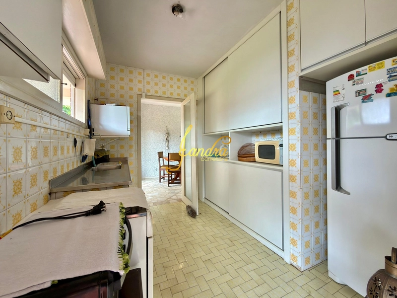 Casa perto do mar e do centrinho de Atlântida,  com dois lotes: 16ª foto da galeria de imagens do imóvel