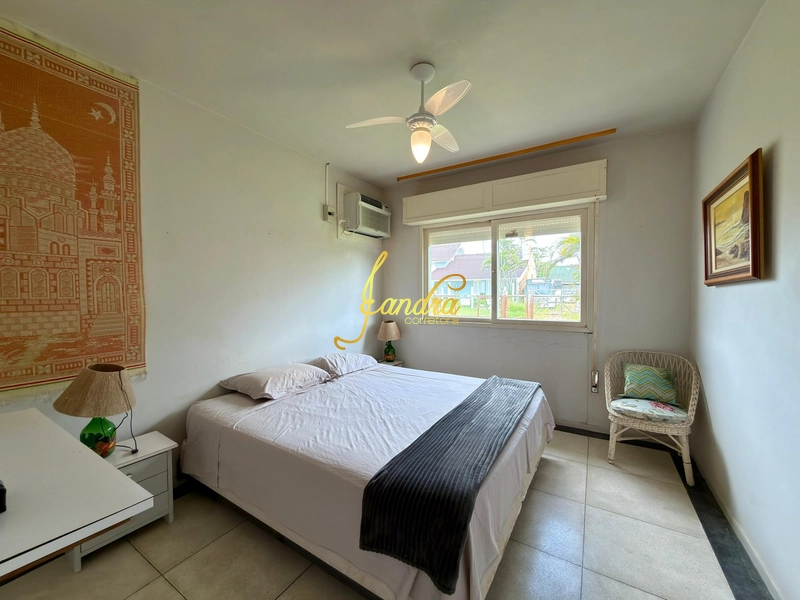 Casa perto do mar e do centrinho de Atlântida,  com dois lotes: 7ª foto da galeria de imagens do imóvel