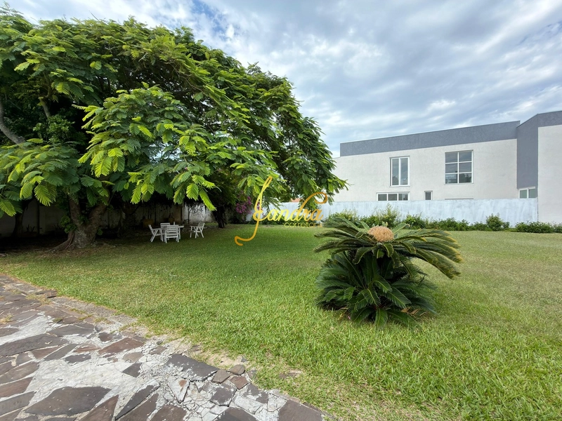 Casa perto do mar e do centrinho de Atlântida,  com dois lotes: 6ª foto da galeria de imagens do imóvel