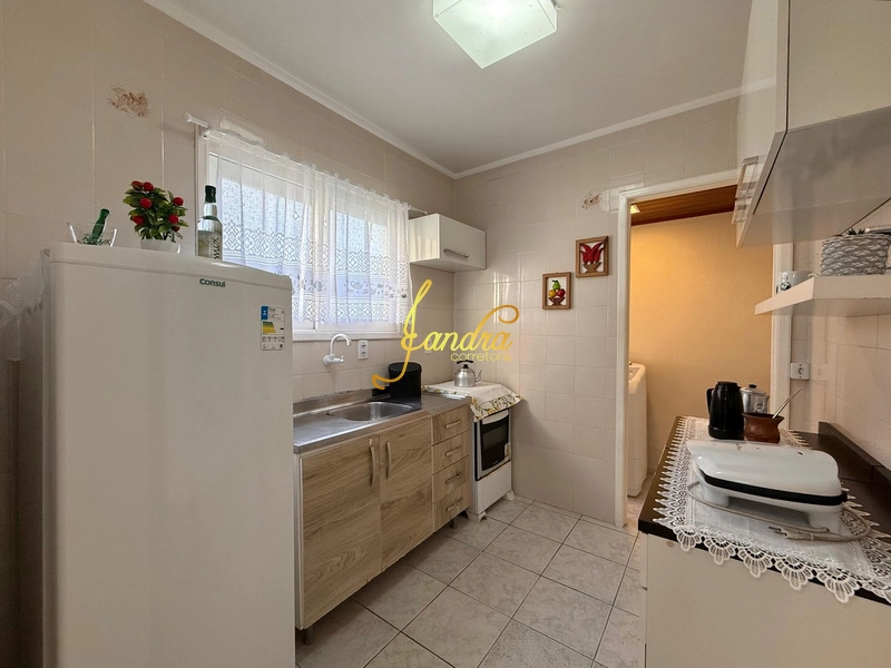 Apartamento amplo de 1 dormitório  pertinho do mar: 5ª foto da galeria de imagens do imóvel