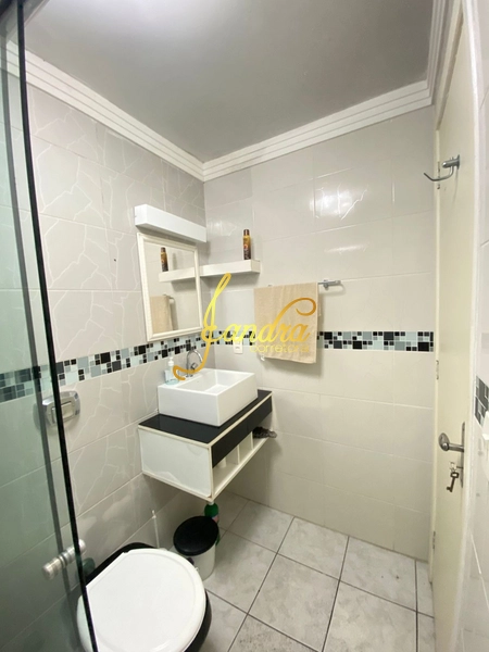 Apartamento amplo de 1 dormitório  pertinho do mar: 3ª foto da galeria de imagens do imóvel